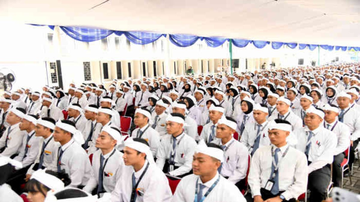 1.300 Tenaga Kerja Terlatih Asal Jabar Diberangkatkan ke Jepang