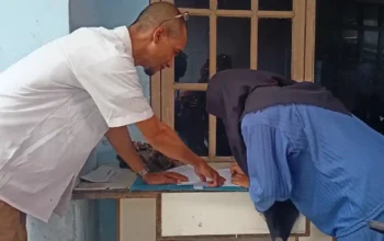 Pedagang nasi uduk