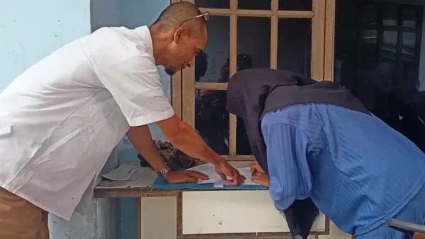 Pedagang nasi uduk