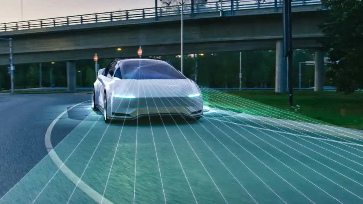 Revolusi Otomotif 2025: Mobil Otonom Kian Nyata, Kendaraan Listrik Wajib Bersuara