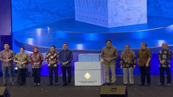 Menbud Luncurkan Buku Sejarah Dinamika Kebangsaan dalam Arus Global