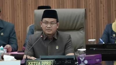 Ketua DPRD Kota Bekasi