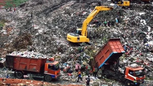 Bekasi Jajaki Teknologi Tiongkok: Target Olah 1.400 Ton Sampah Jadi Listrik