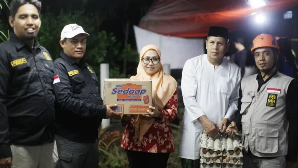 Banjir Kembali Mengepung Jabodetabek, INH Turun Tangan Salurkan Bantuan untuk Warga Bekasi dan Sekitarnya