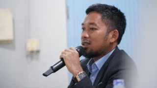 Dari Tukang Lampu ke Pusat Kekuasaan