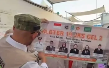 Dicopot Wamenhaji, Spanduk Bergambar Wali Kota Bekasi di Tenda Haji Viral: Salah Teknis atau Kebablasan Pencitraan?